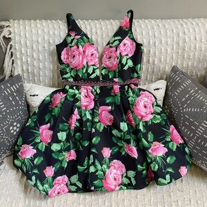 {Sheri Hill} Floral Mini Dress